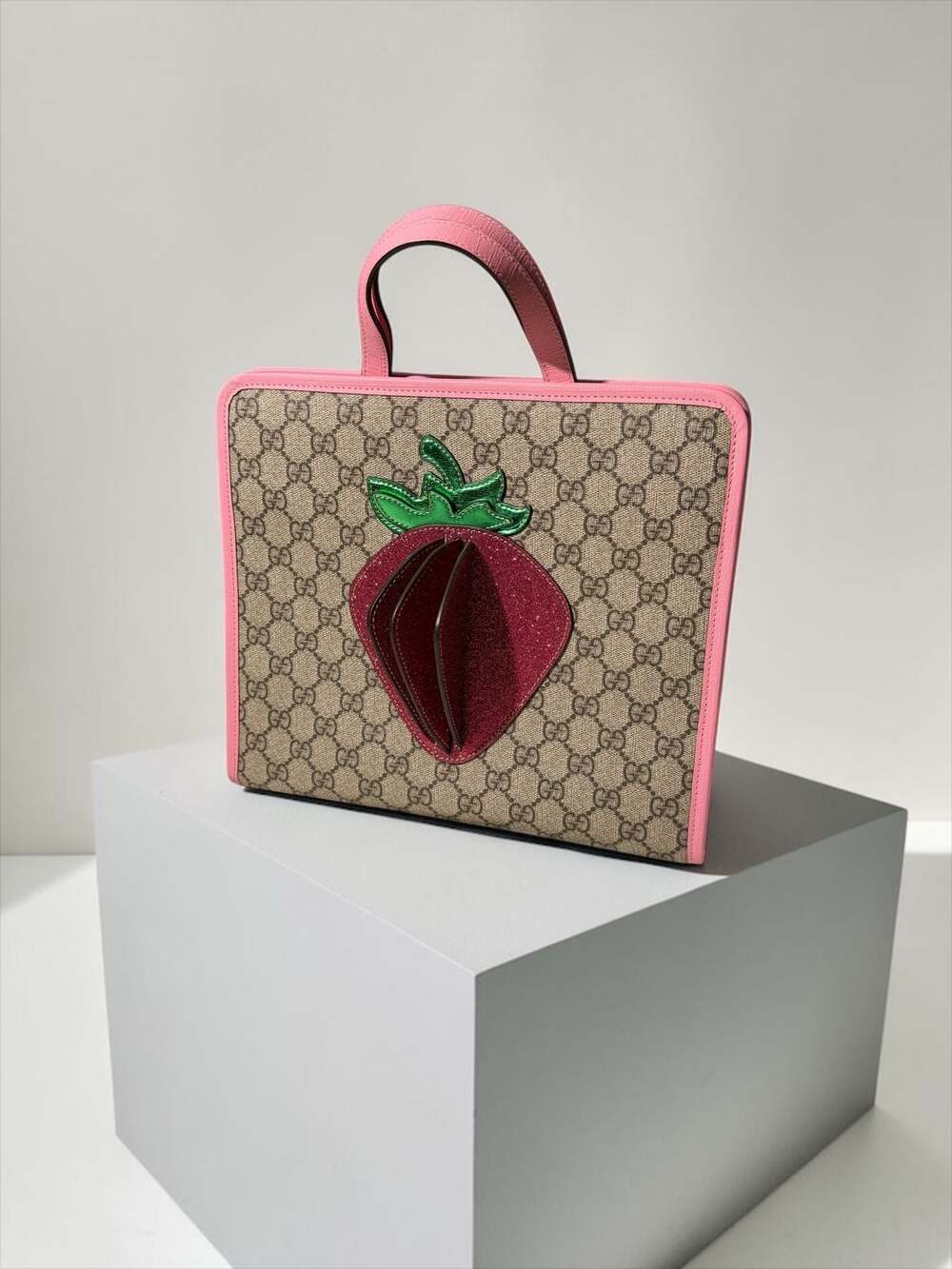 Gucci Kids GG Supreme 3D Strawberry Top Handle Tote Bag